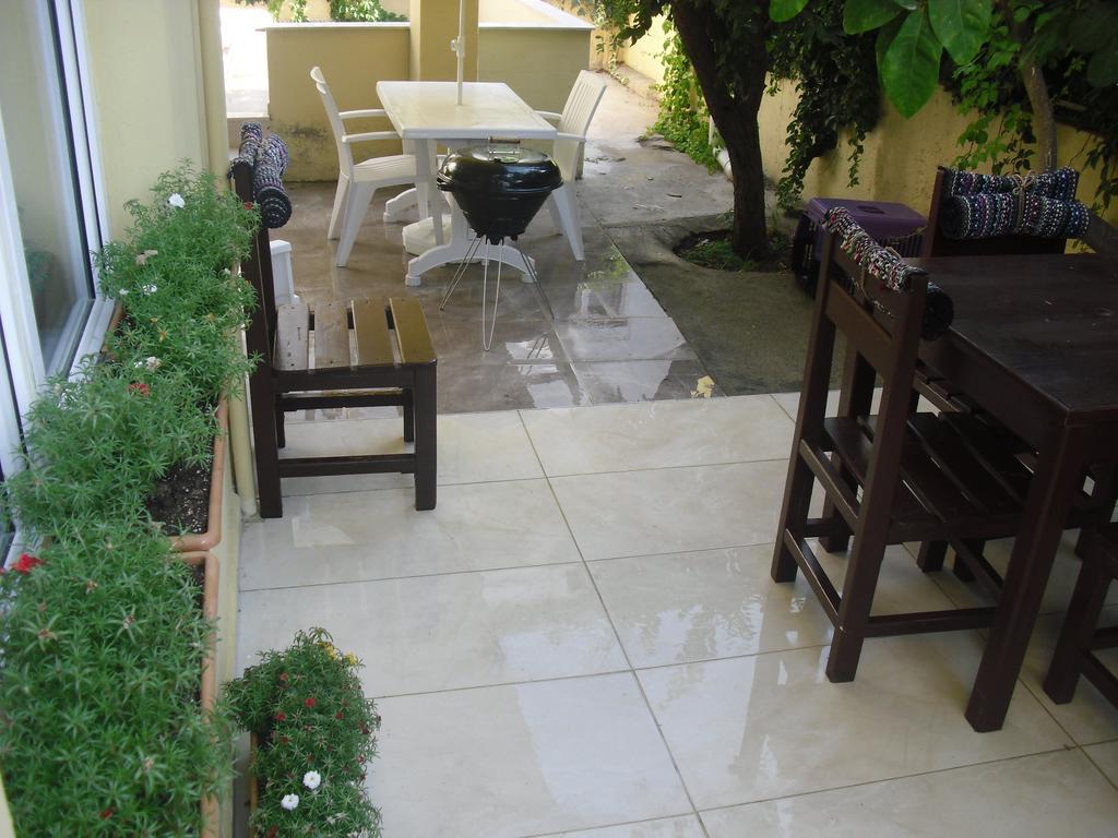 Gaby Apartment Kusadası Kültér fotó